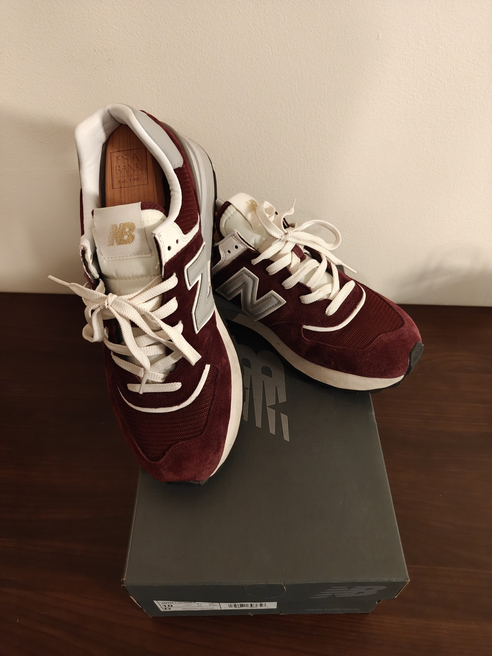 New Balance 574 - Maroon Size 10